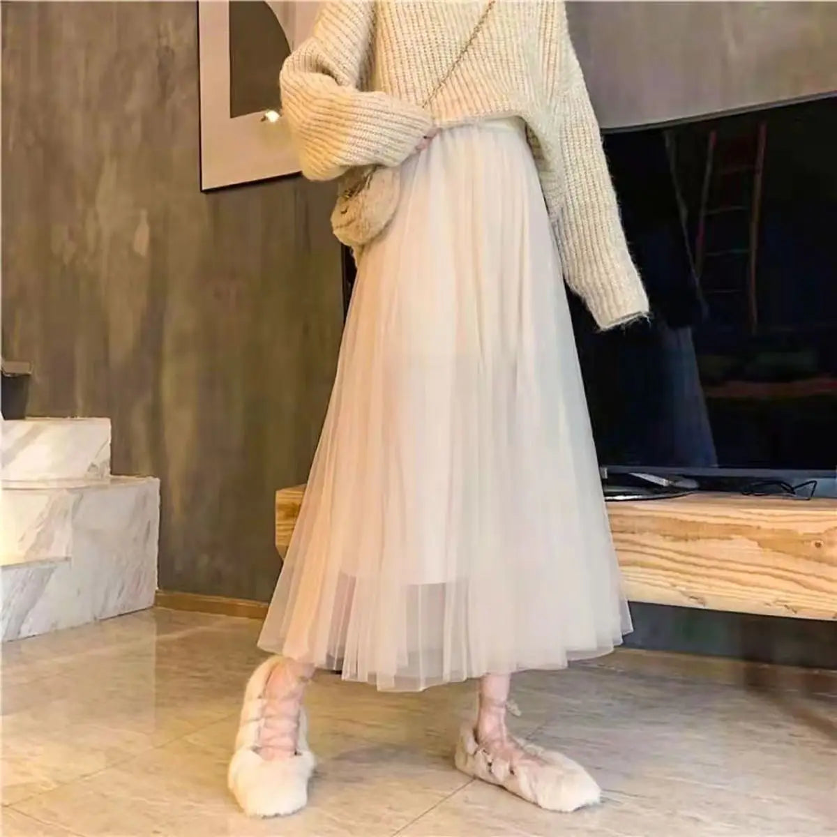 Jupe en Tulle Ivoire Plissée – Modèle Long Style Romantique