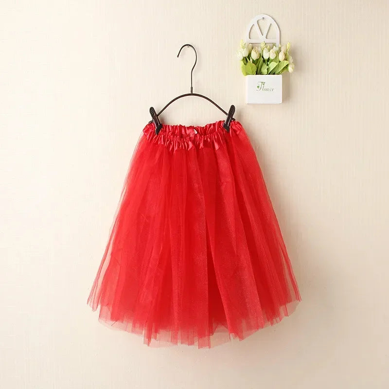 Jupe en Tulle Rouge Vif – Mini Tutu Thématique et Performance