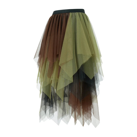 Jupe en tulle tendance 2026, teintes terreuses et coupes modernes
