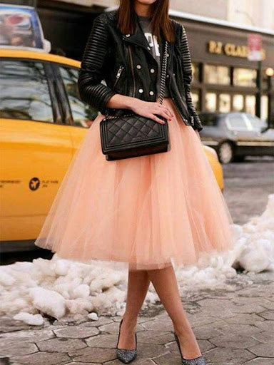 Comment Porter la Jupe en Tulle en Hiver ? Nos Astuces Anti-Froid