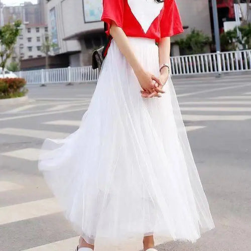 Jupe en Tulle Blanc Bohème – Modèle Long et Aérien pour Shooting