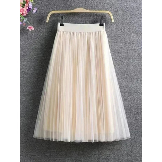 Jupe en Tulle Beige Sable – Modèle Long en Mesh Léger