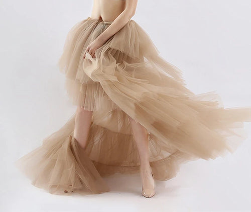 Robe en Tulle Beige Nude – Style Bohème et Shooting Photo