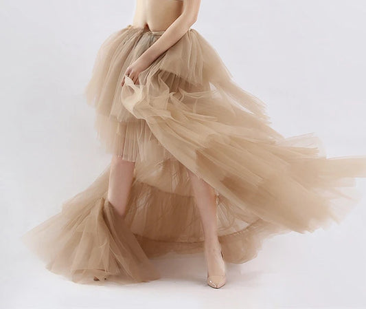 Robe en Tulle Beige Nude – Style Bohème et Shooting Photo