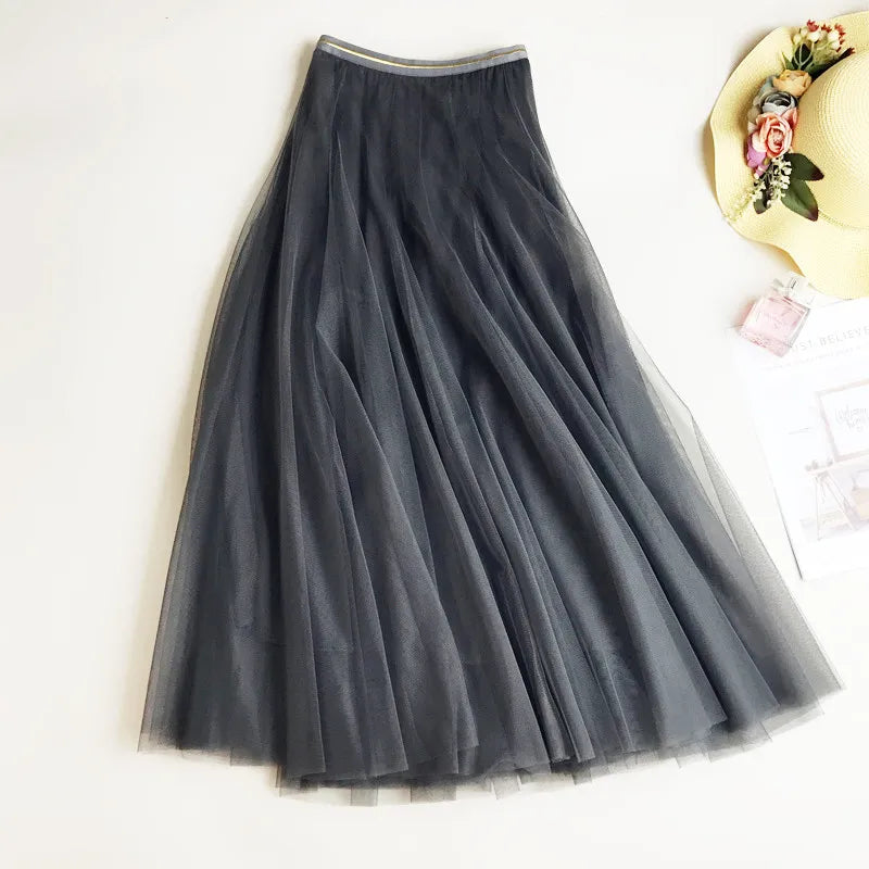 Jupe en Tulle Noir Classique – Basique Indispensable Garde-robe